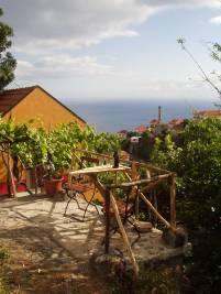 Sitzplatz mit Meerblick